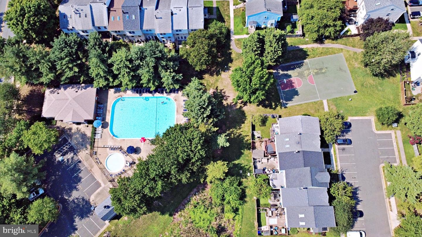 13906 Preacher Chapman Place photo 31