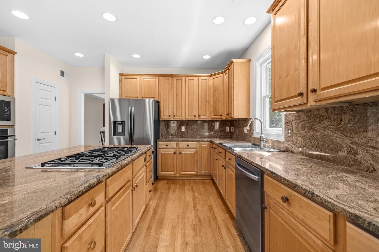 6914 Winter Lane photo 14