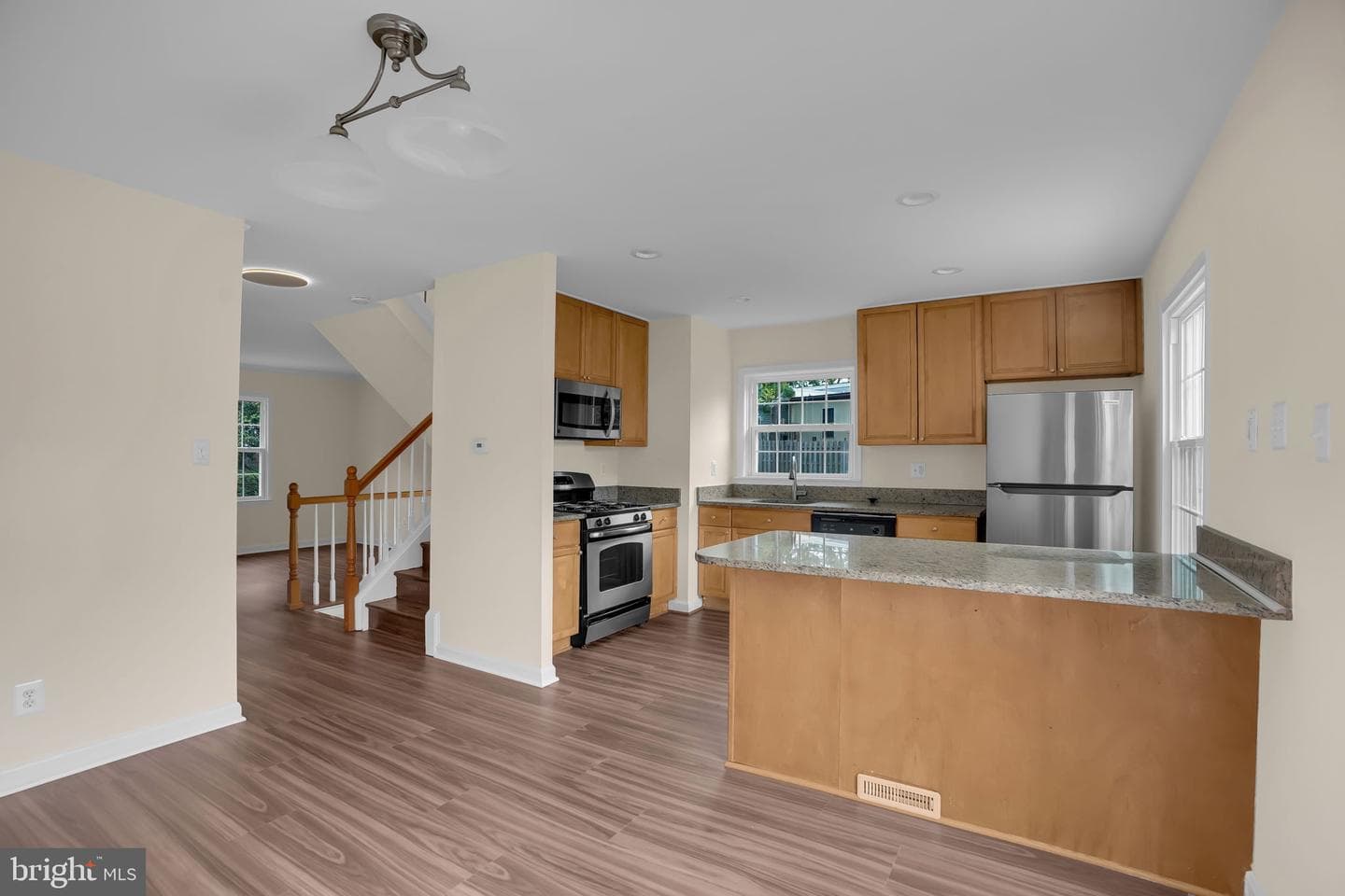 14739 Gatwick Square photo 9