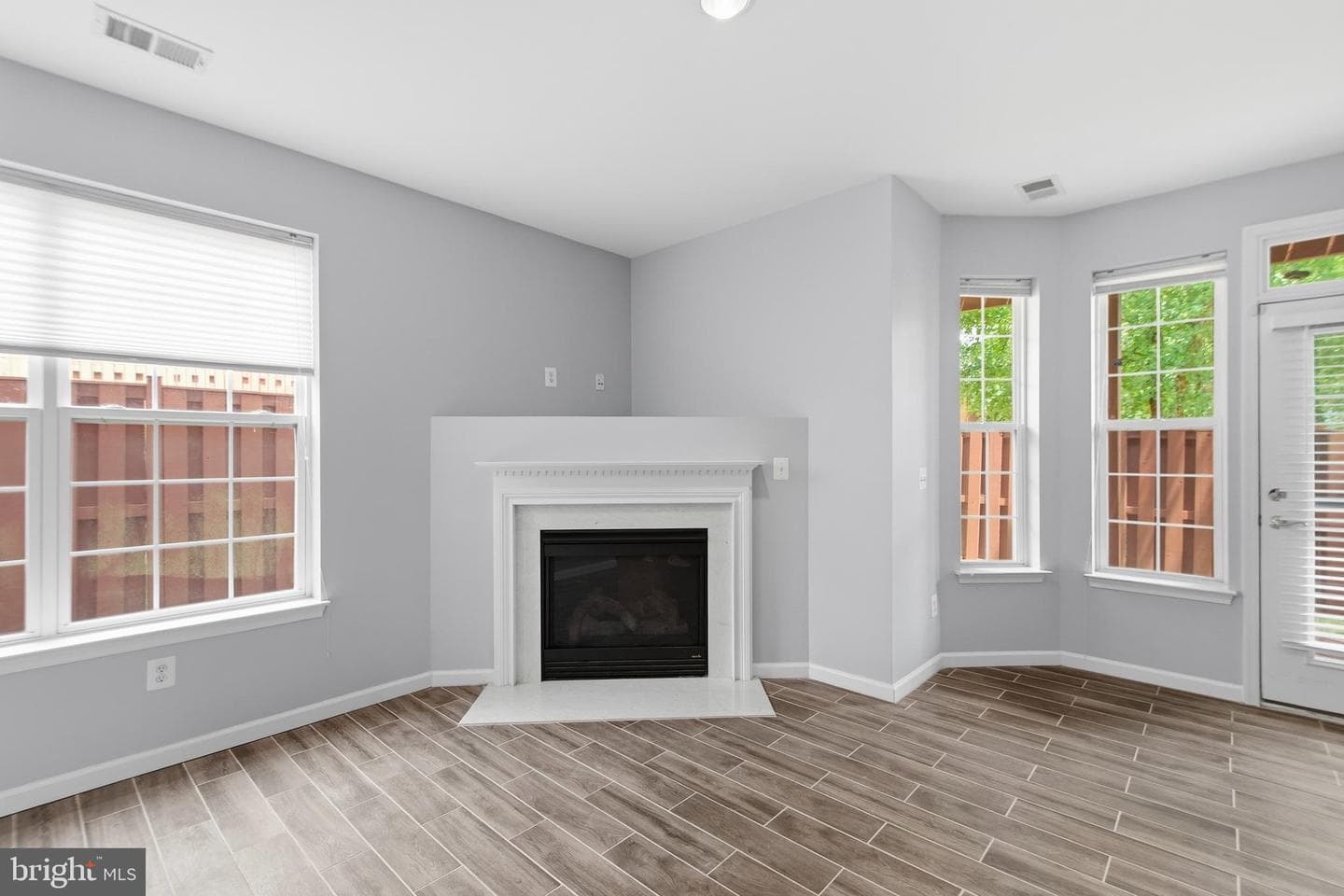 7843 Locust Leaf Lane photo 36