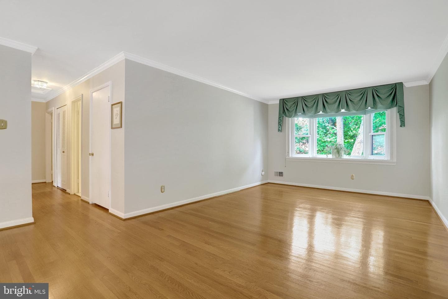 6104 Juneberry Court photo 12