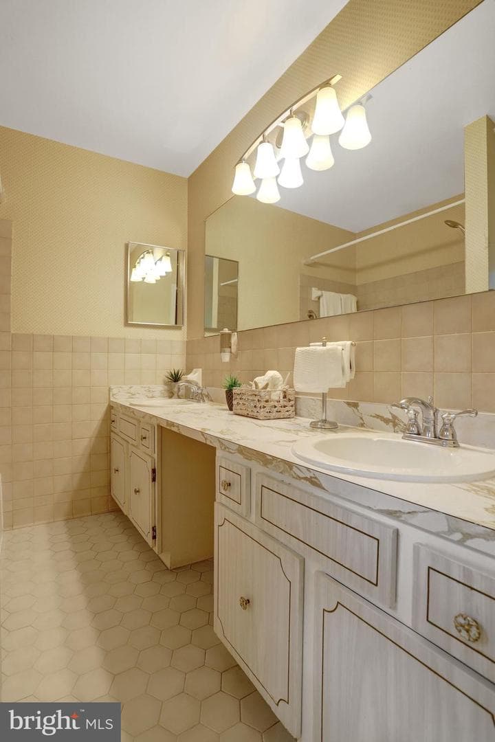 6104 Juneberry Court photo 45