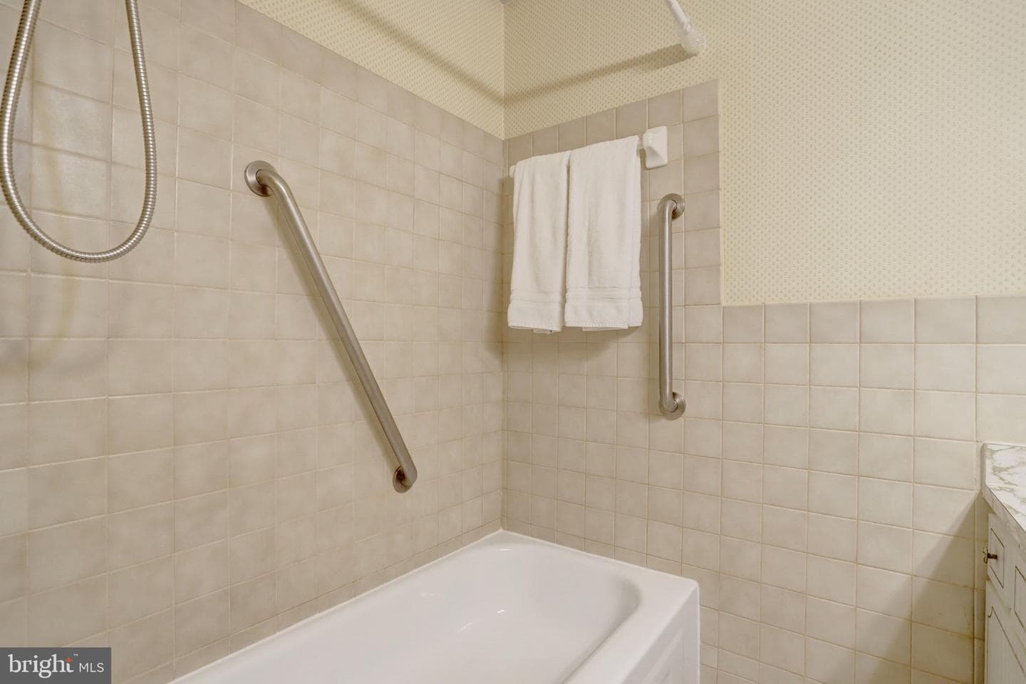 6104 Juneberry Court photo 46