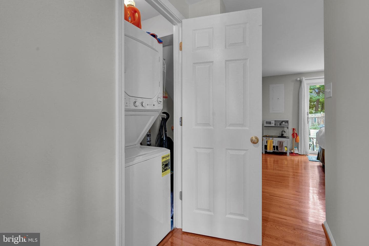 7576 Wood Mist Lane photo 16