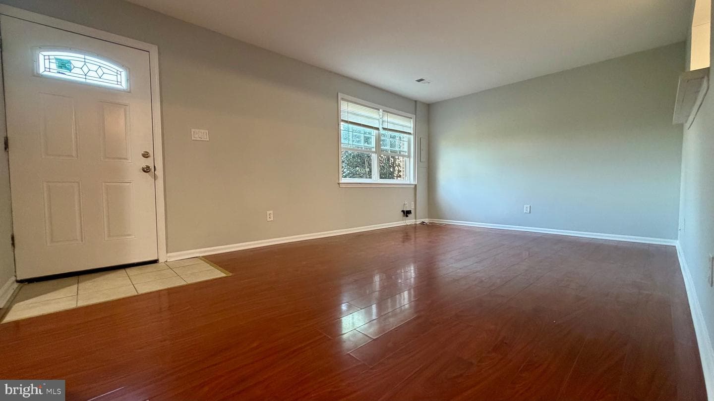 9798 Hagel Circle photo 4