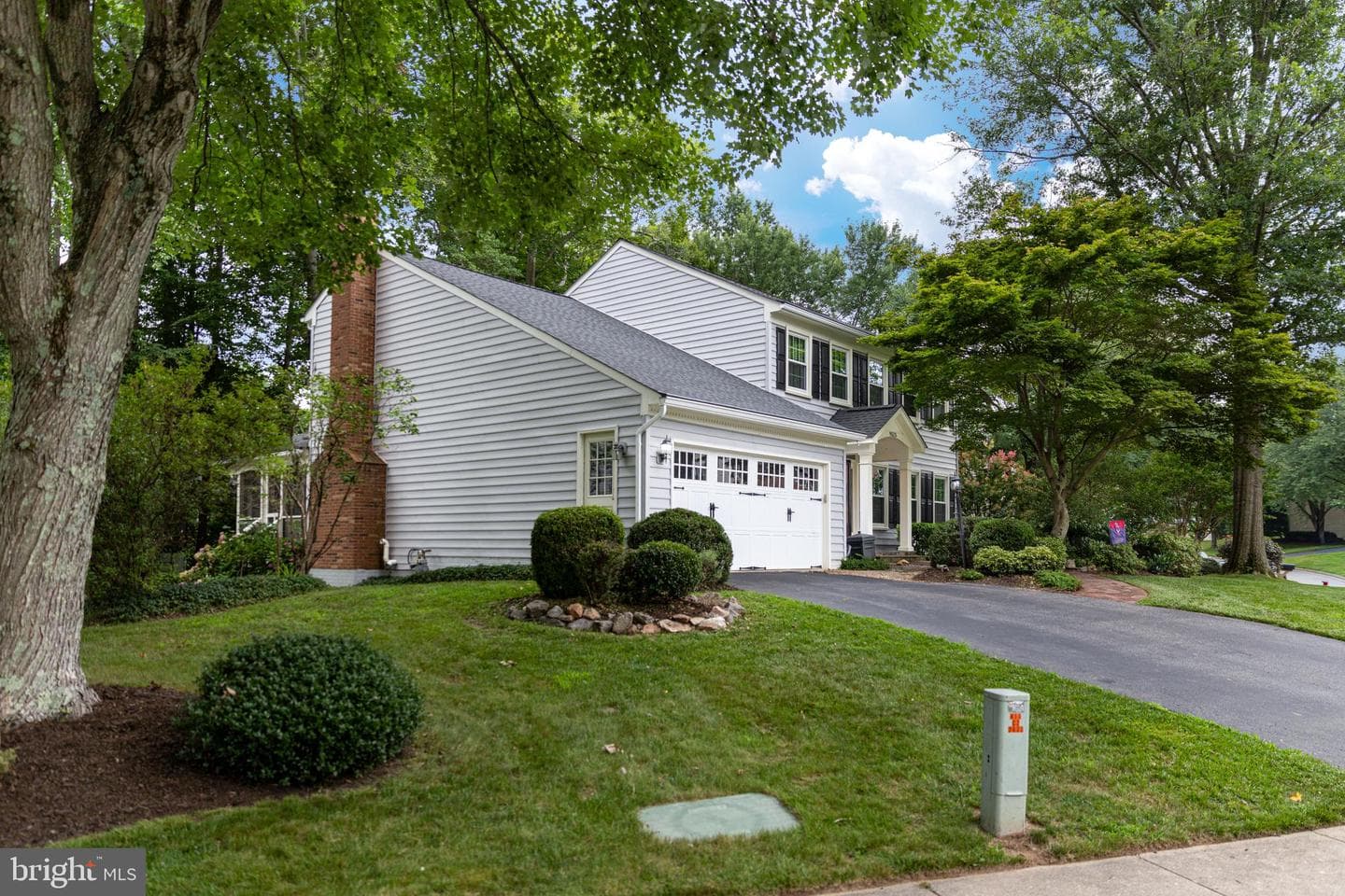 9525 Oak Stream Court photo 9