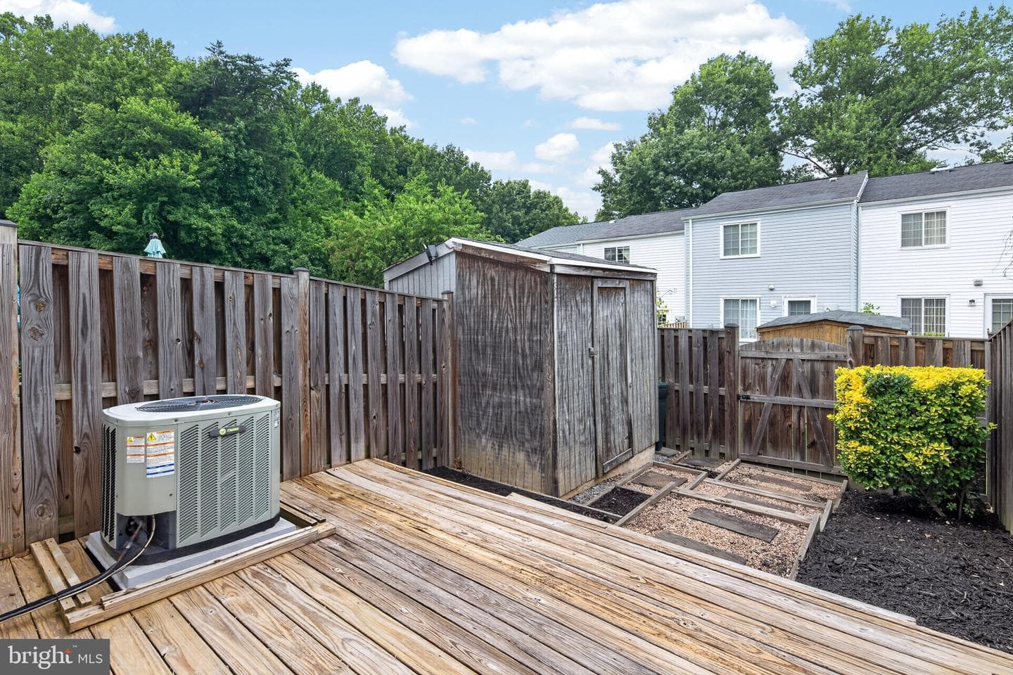 8741 Susquehanna Street photo 20