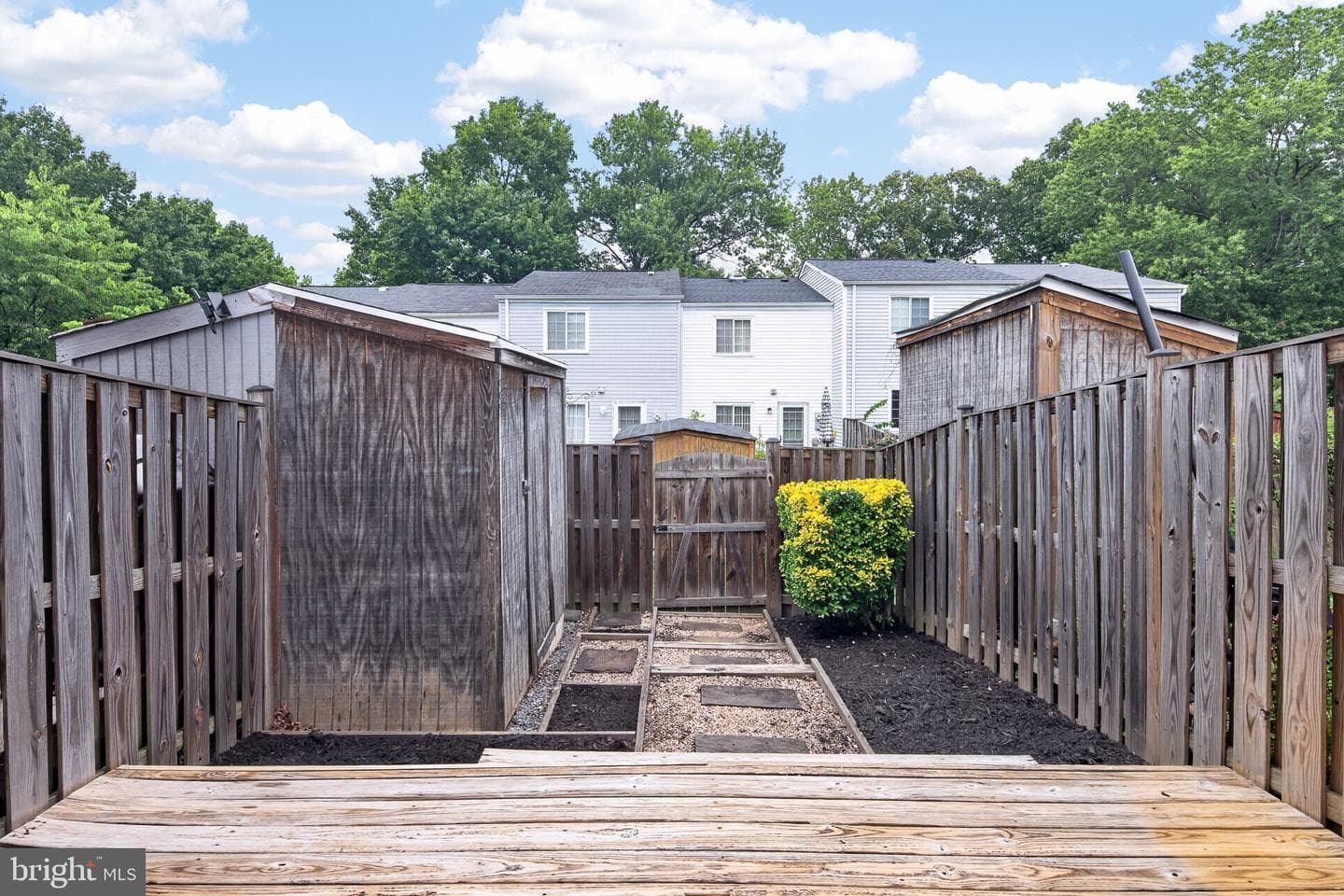 8741 Susquehanna Street photo 21