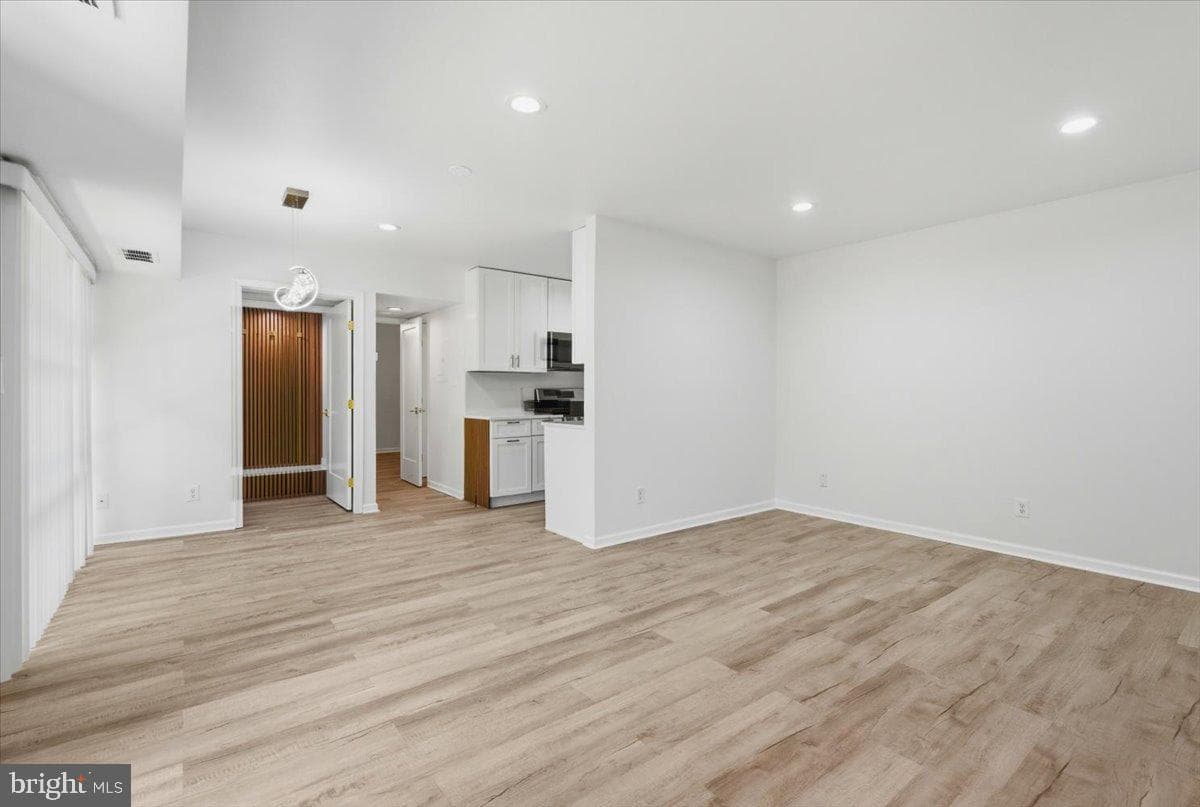 4941 Americana Drive #109 photo 9