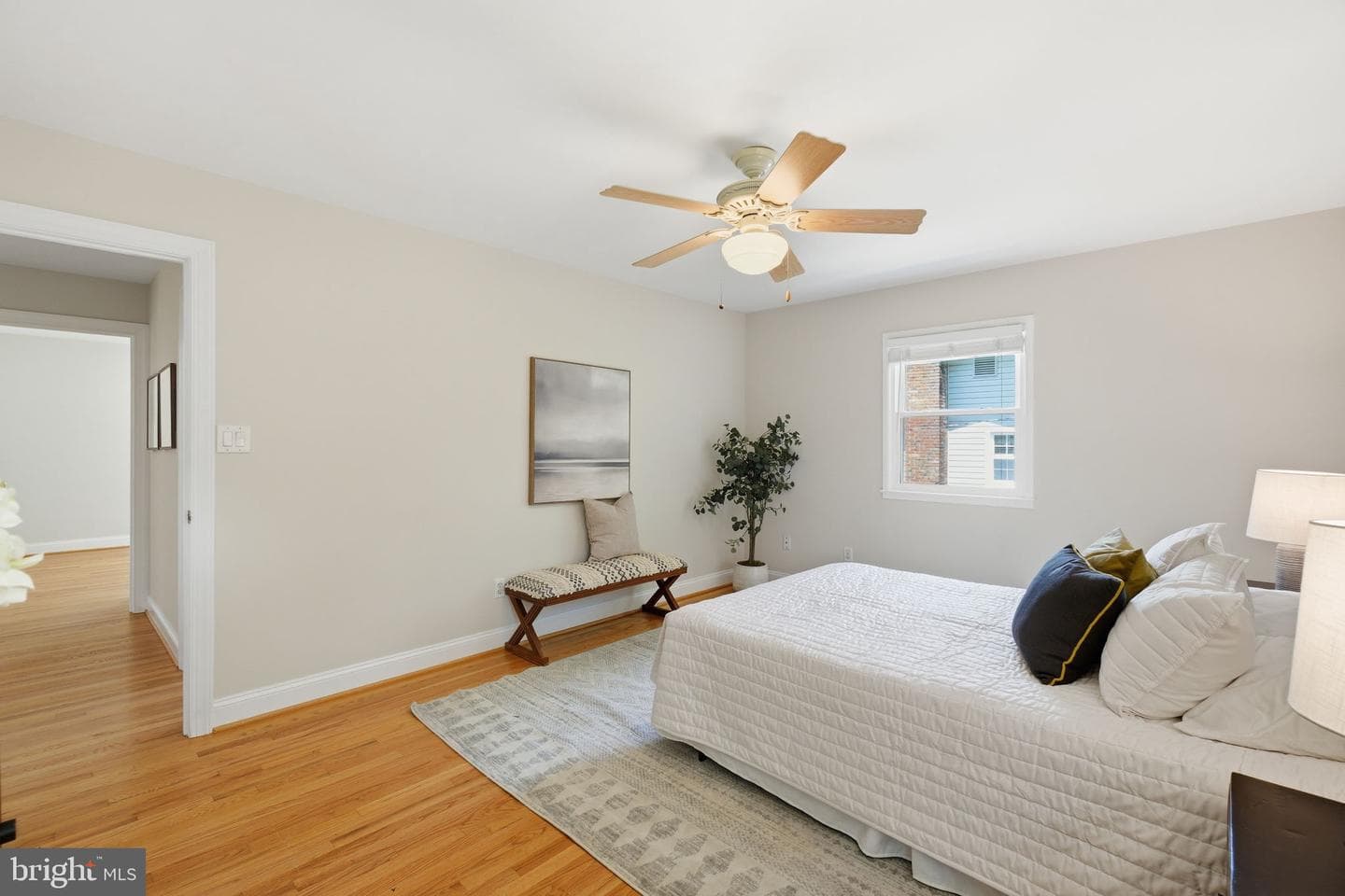 8501 Cherry Valley Lane photo 10