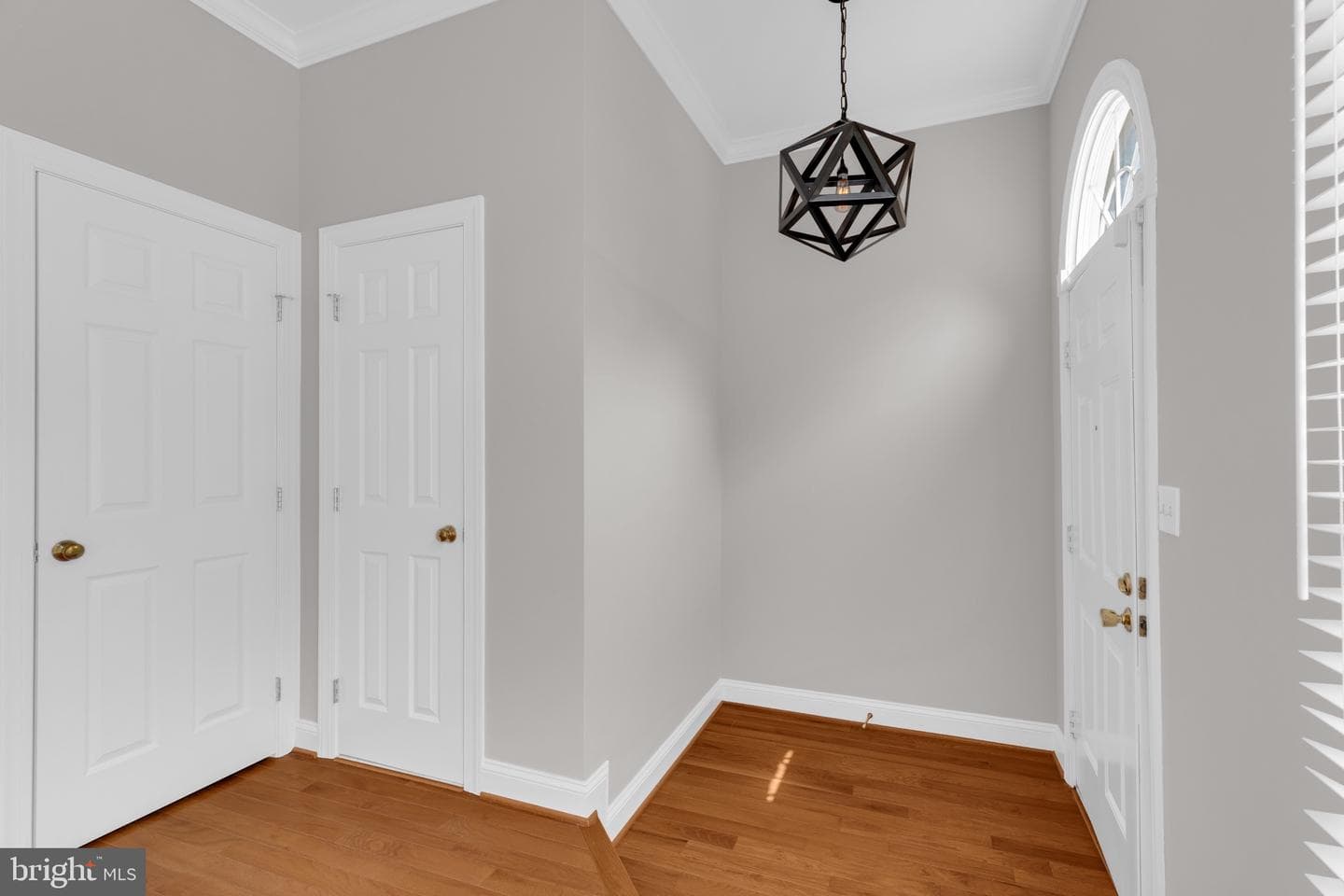 2715 Pembsly Drive photo 8