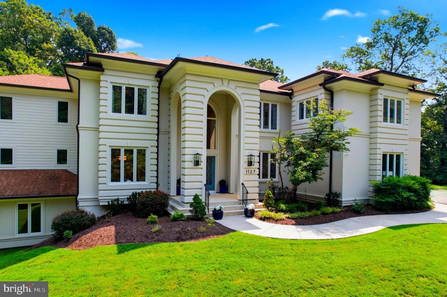1127 Walker Road, Great Falls