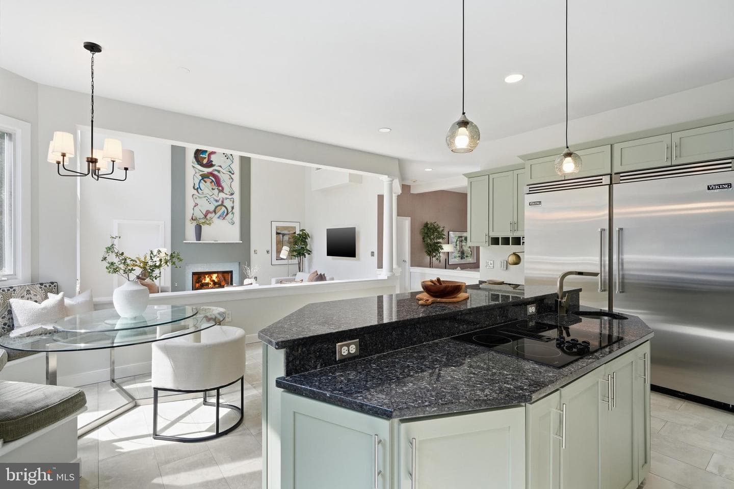 1127 Walker Road photo 20