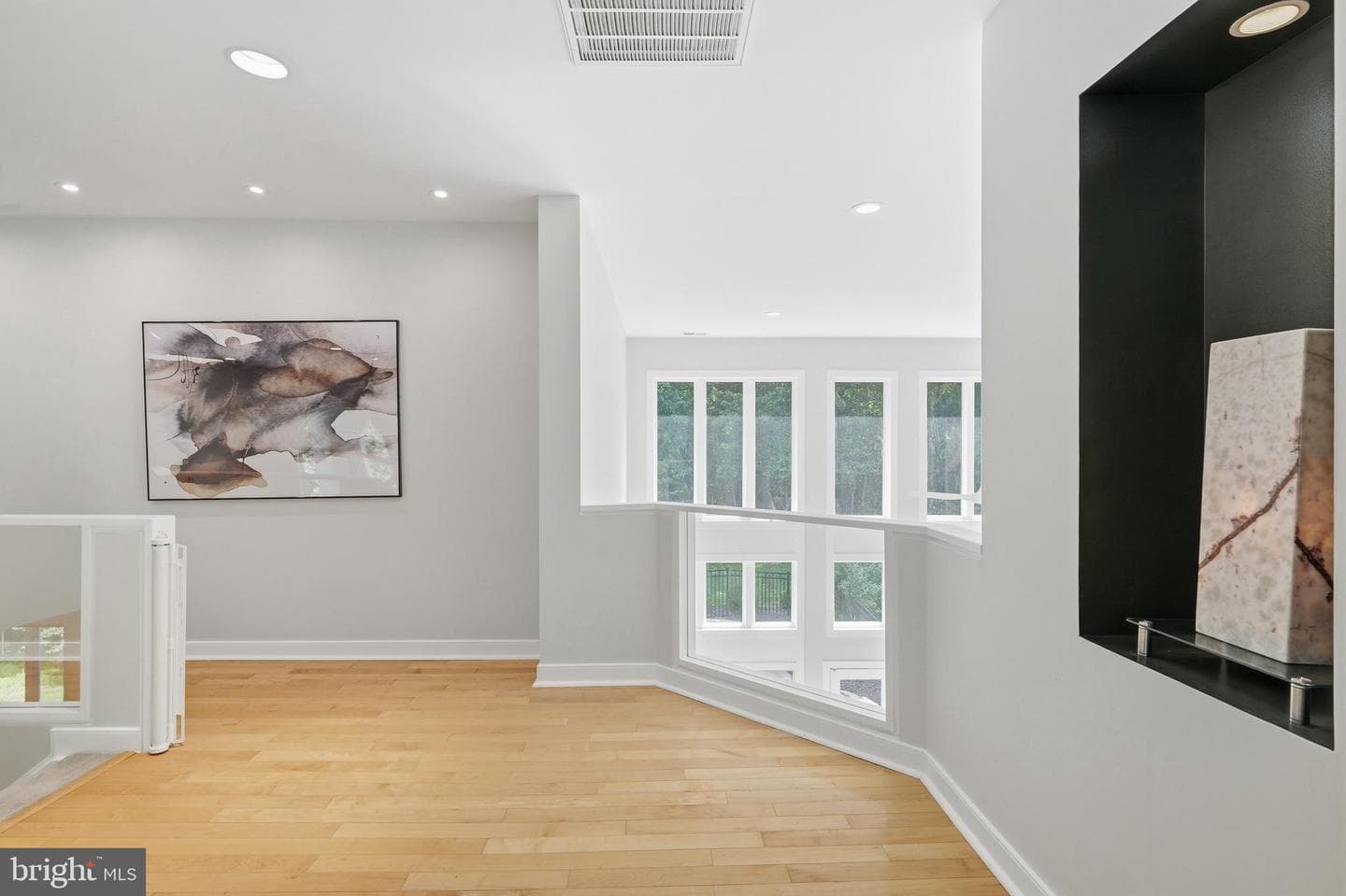 1127 Walker Road photo 28