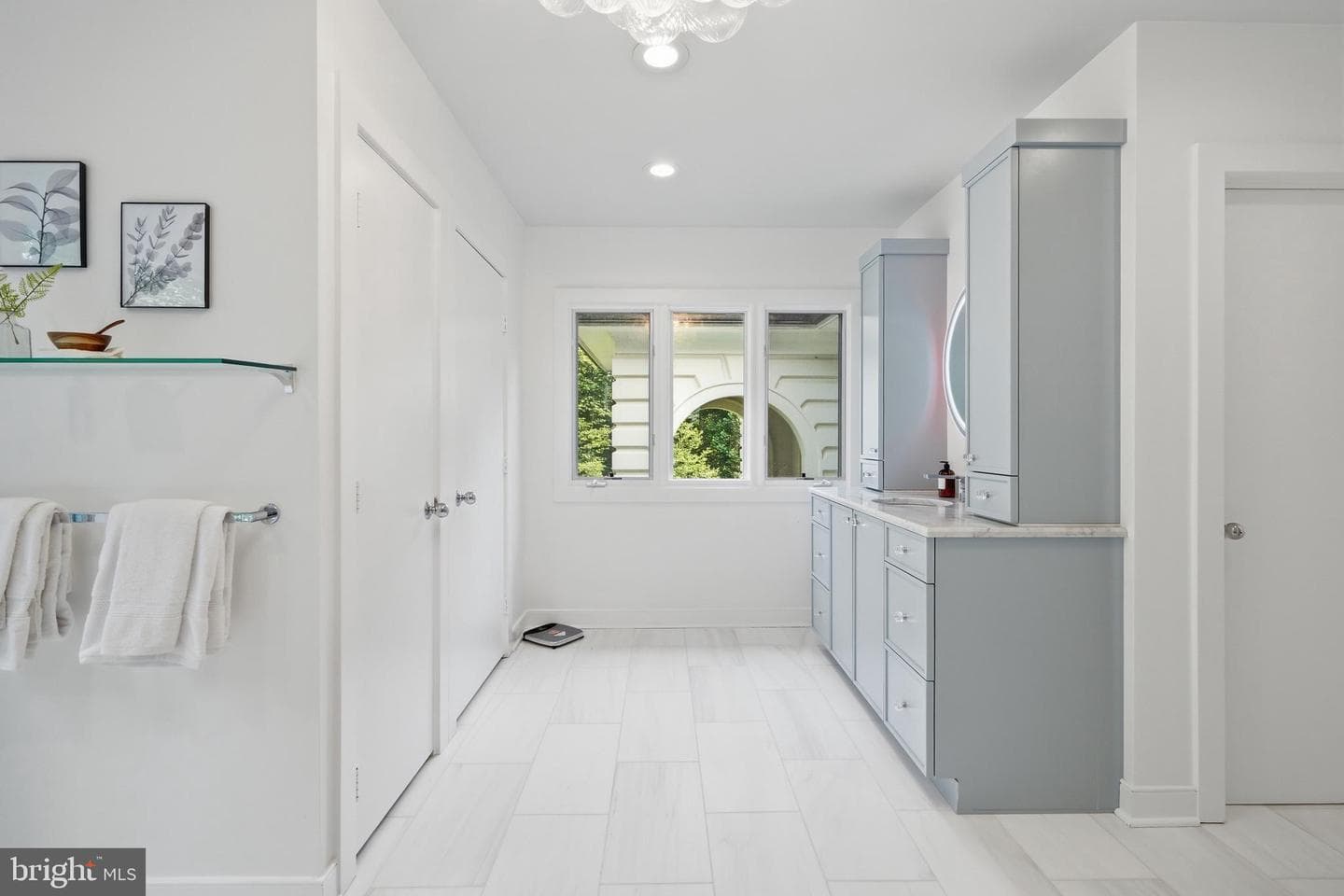 1127 Walker Road photo 38