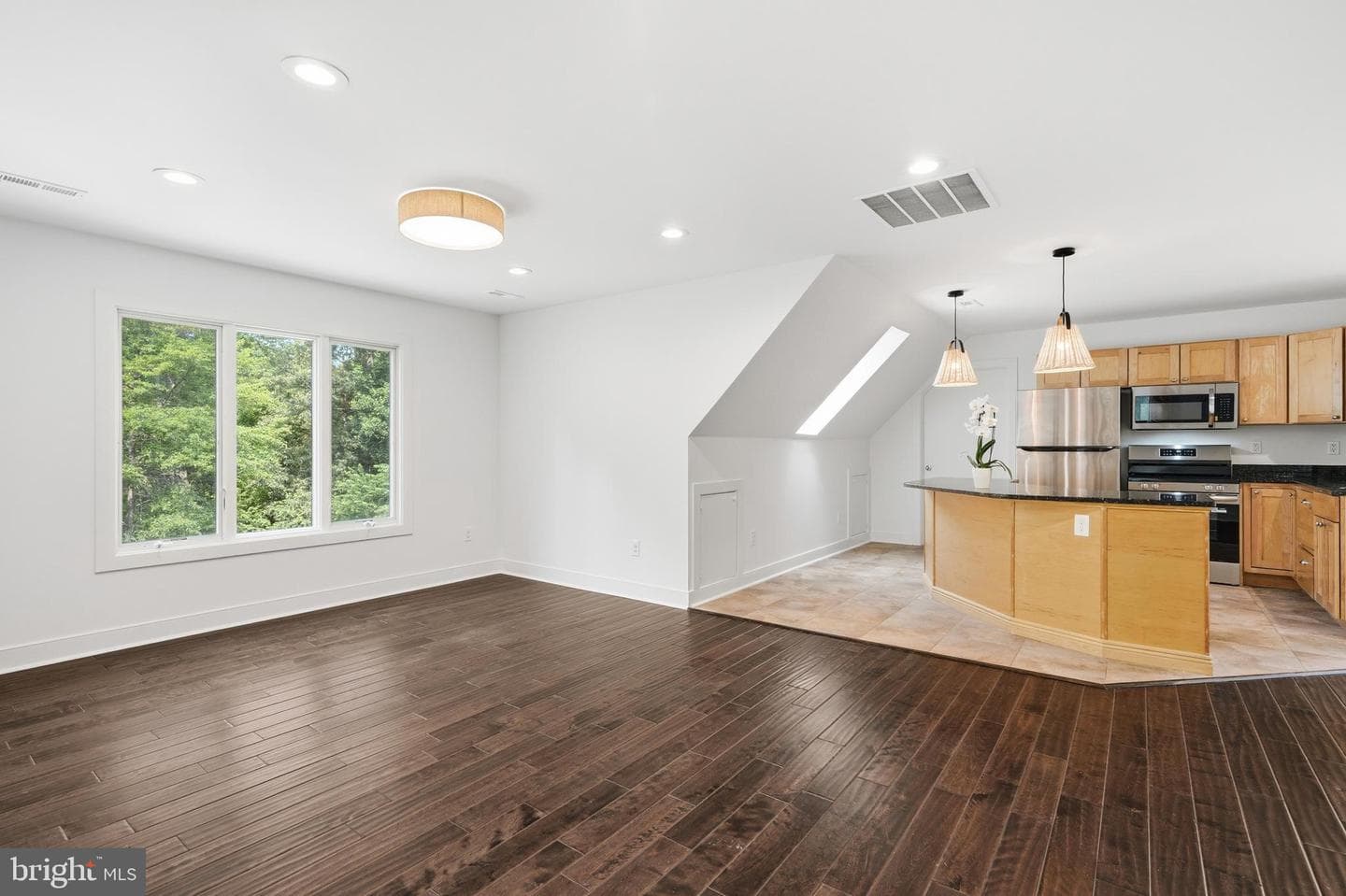 1127 Walker Road photo 54