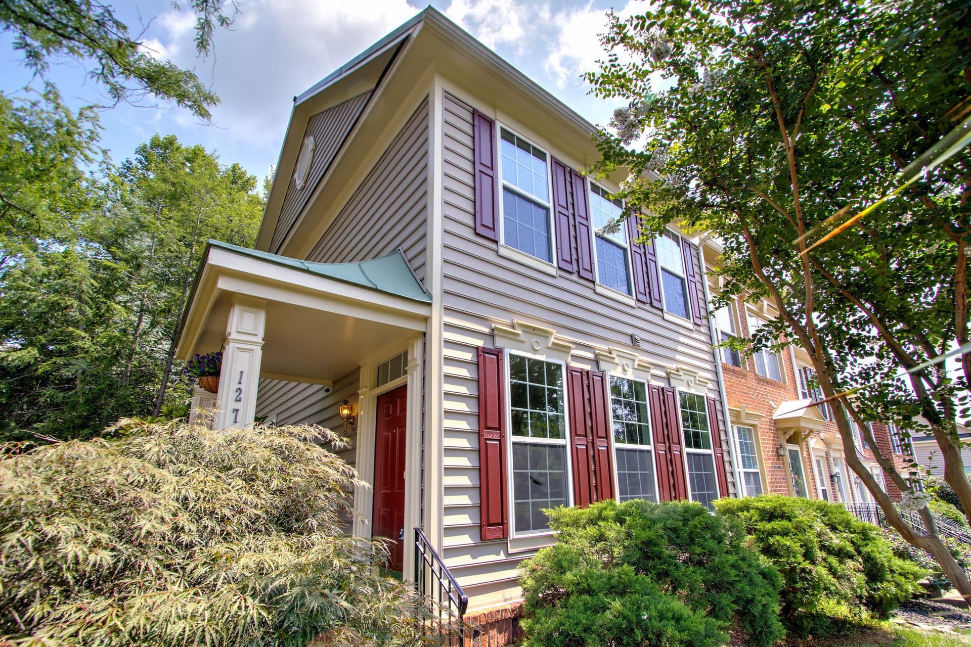 1274 Vintage Place, Reston