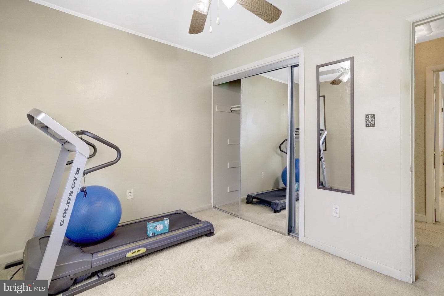 4904 Lawrence Street photo 20