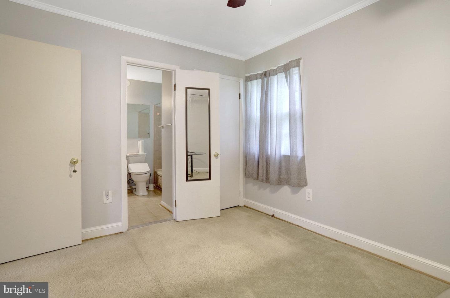 4904 Lawrence Street photo 29