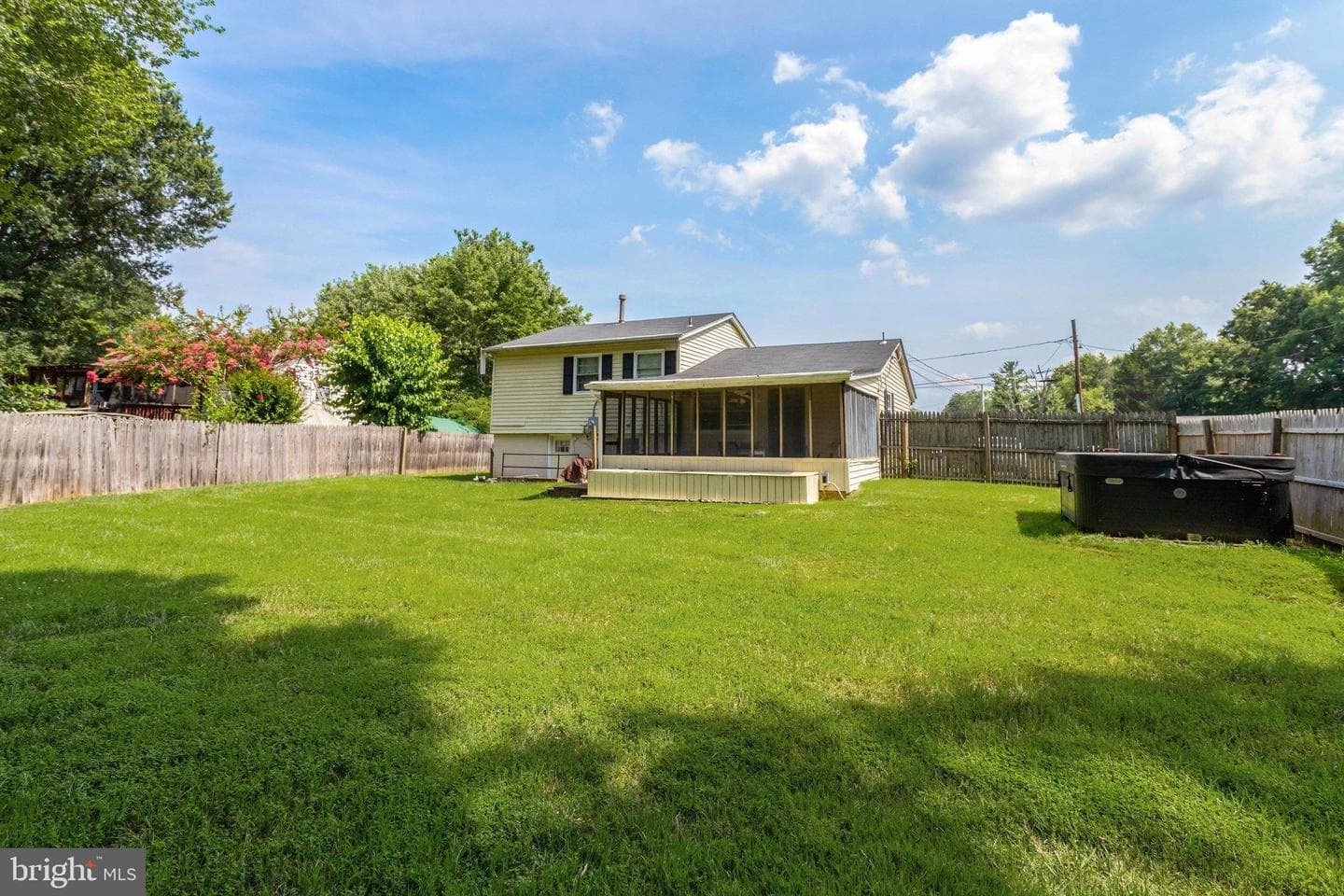 4904 Lawrence Street photo 43