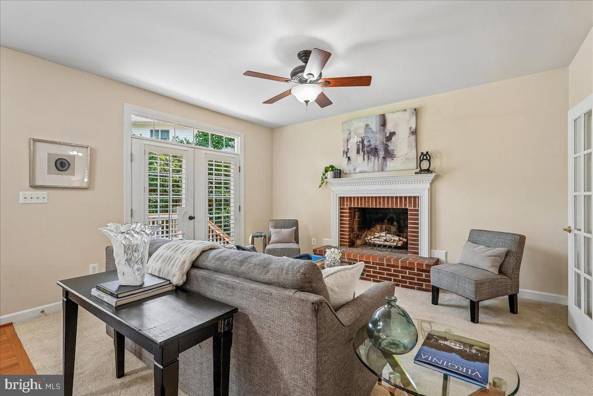 6322 Halsey Road photo 10