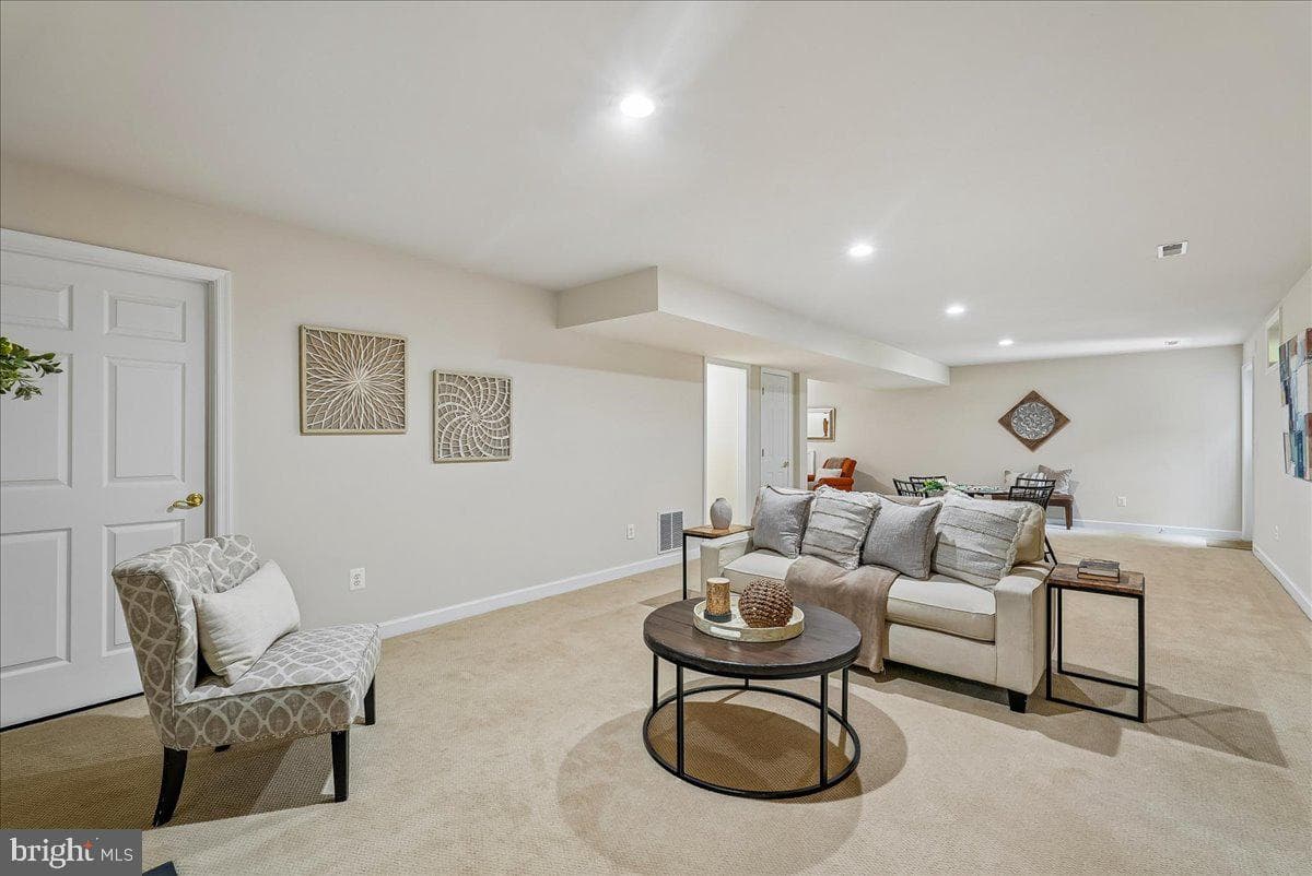 6322 Halsey Road photo 53