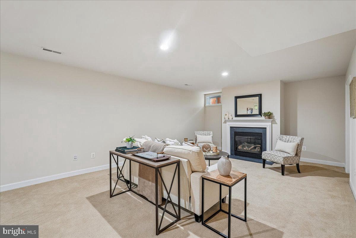 6322 Halsey Road photo 54