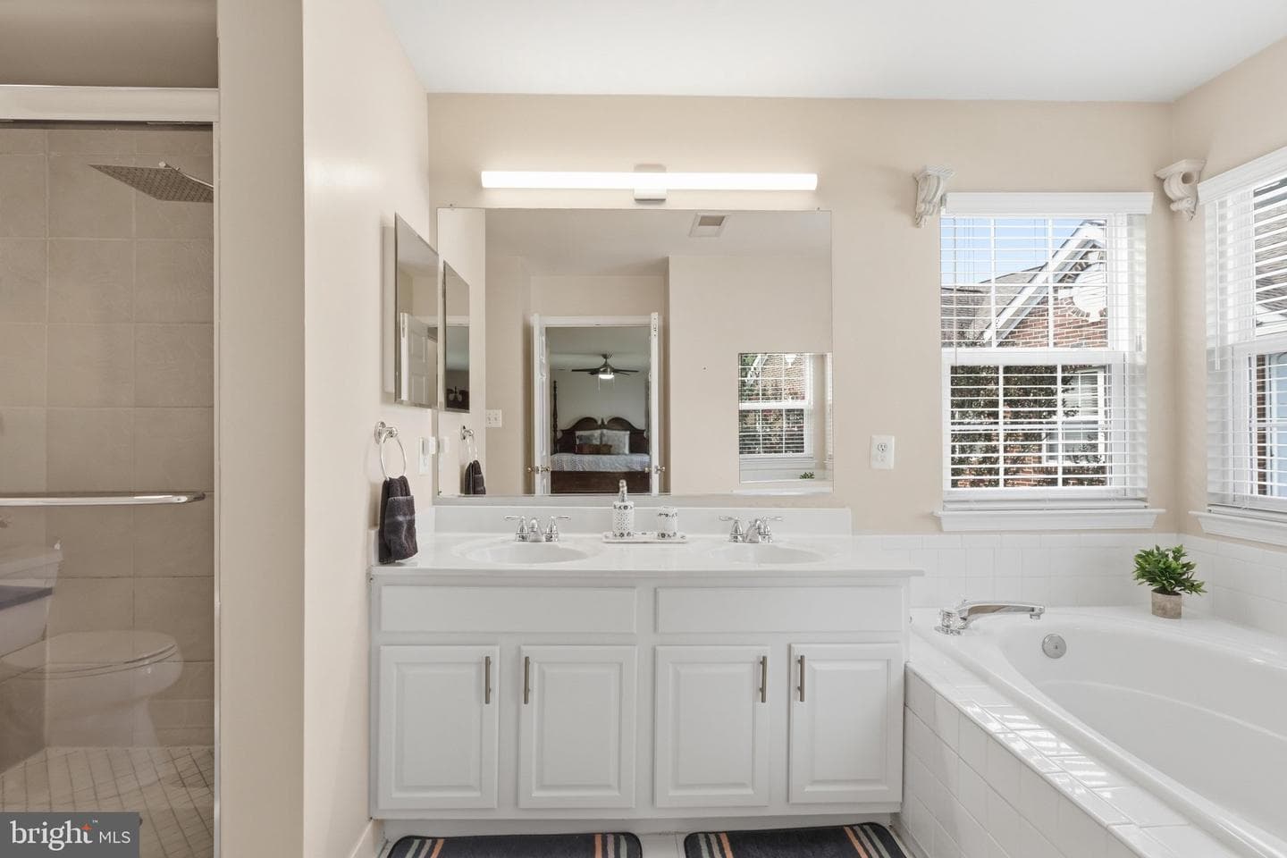 3738 Freehill Lane photo 21