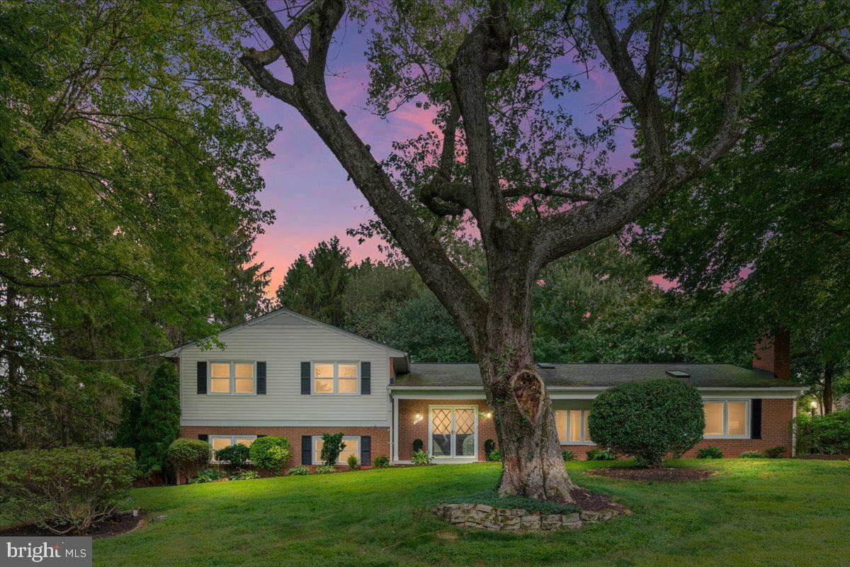 3804 Acosta Road photo 5