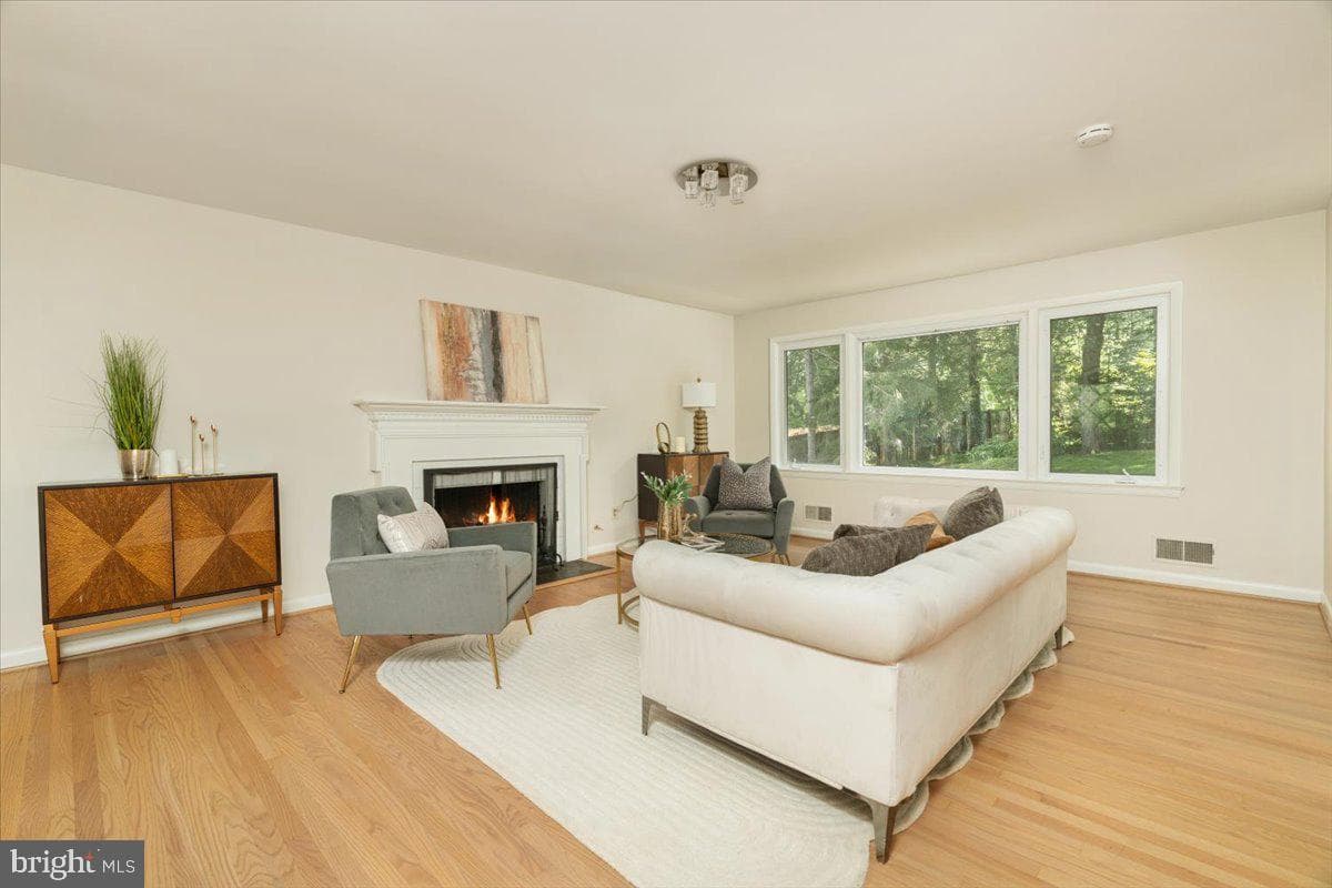 3804 Acosta Road photo 9