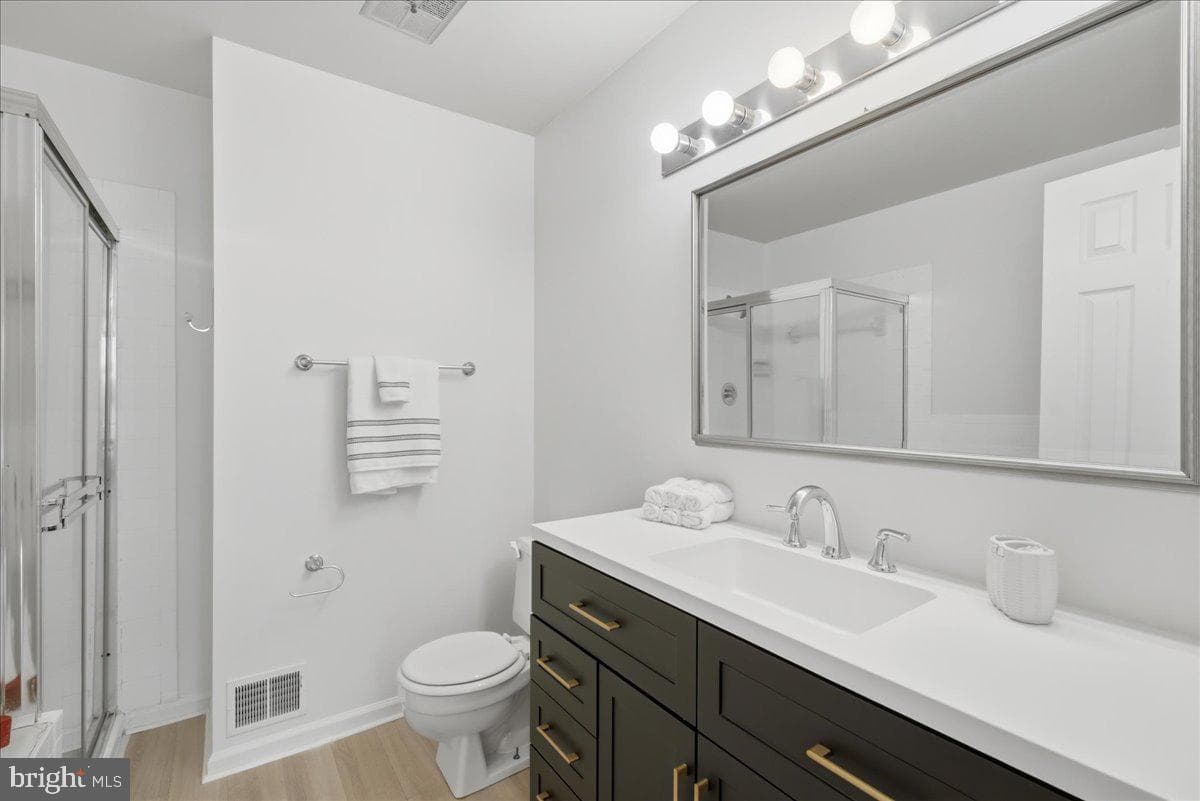 8902 Winding Hollow Way photo 16