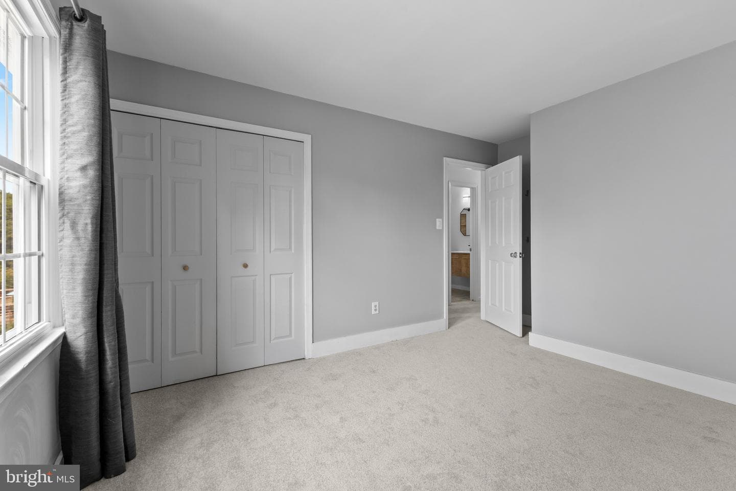 9619 Hillock Court photo 18
