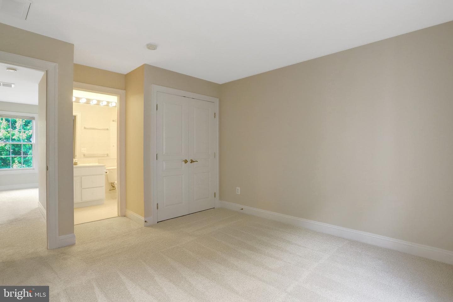 6276 Kingfisher Lane photo 36