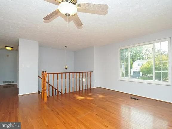 3012 Summershade Court photo 3