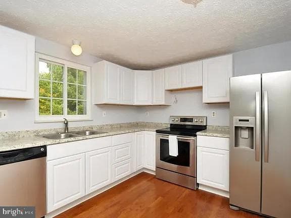 3012 Summershade Court photo 5