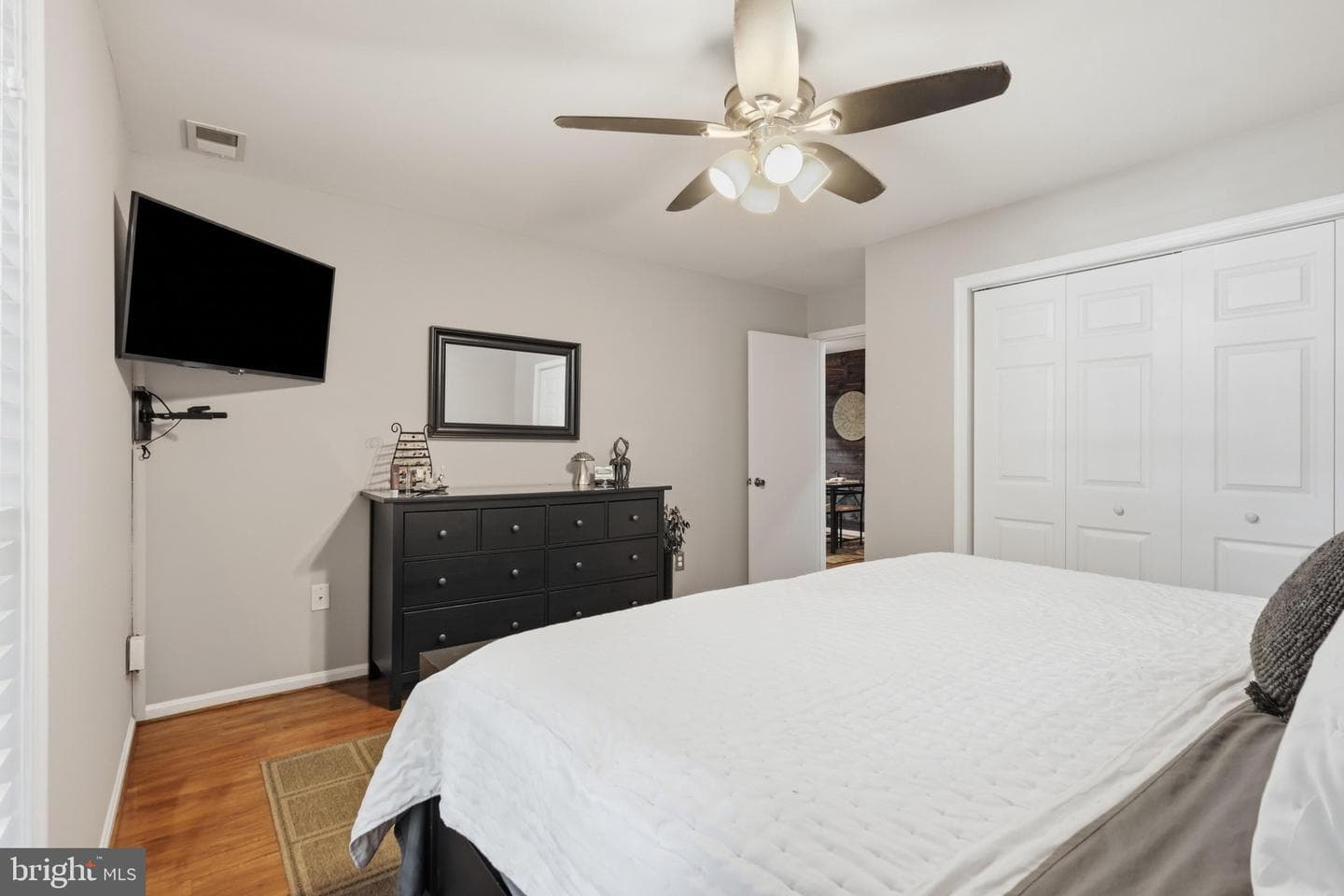 10010 Oakton Terrace Road #10010 photo 14