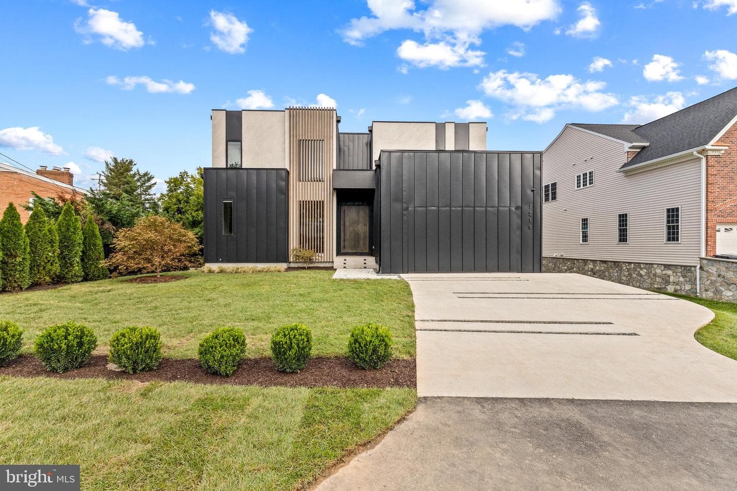 7216 Davis Court photo 43