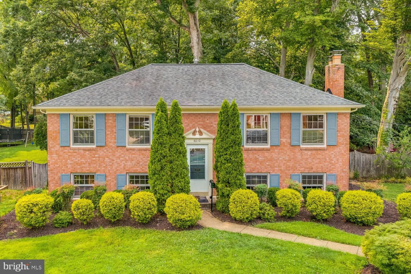 8010 Candlewood Drive, Alexandria