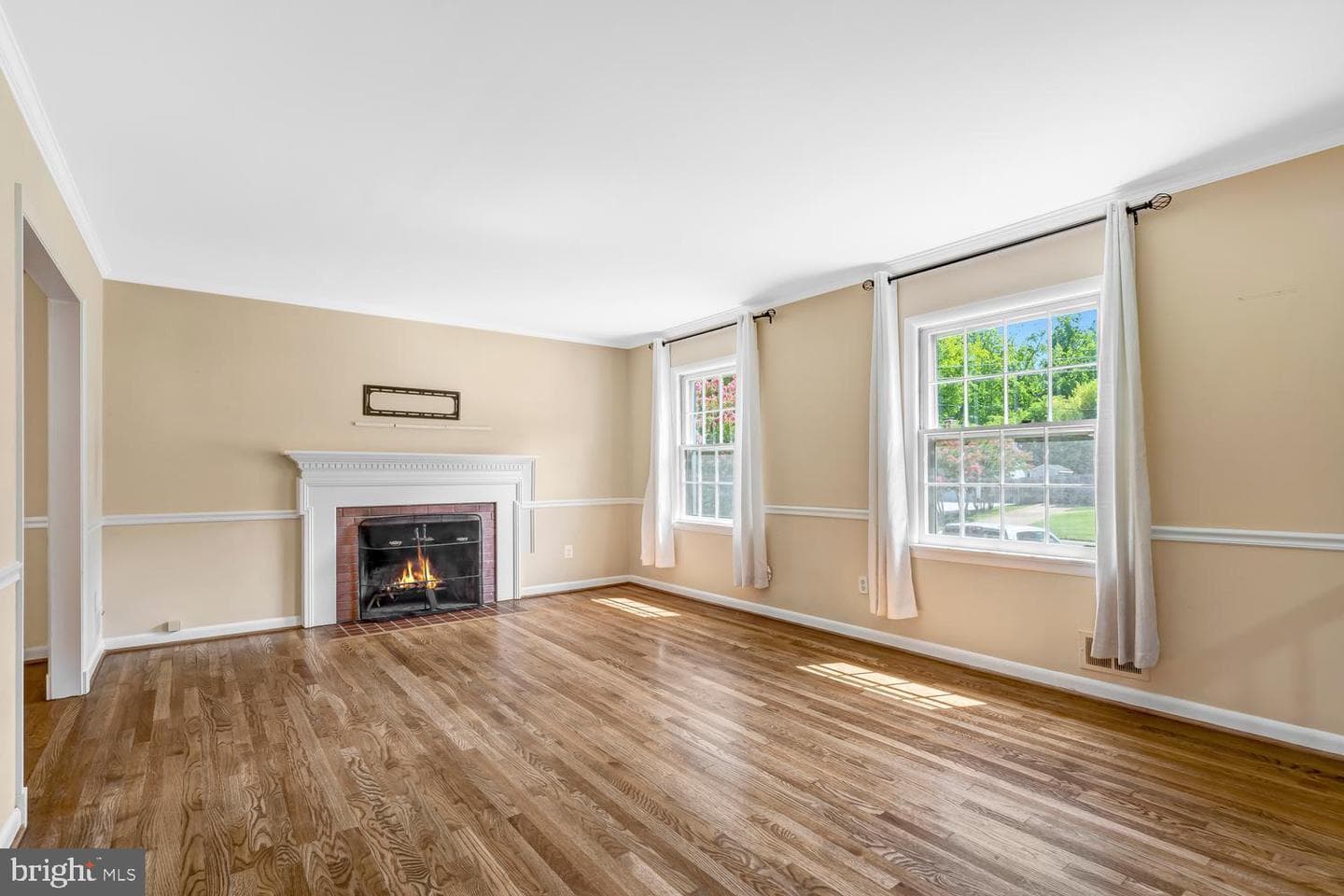 8010 Candlewood Drive photo 3