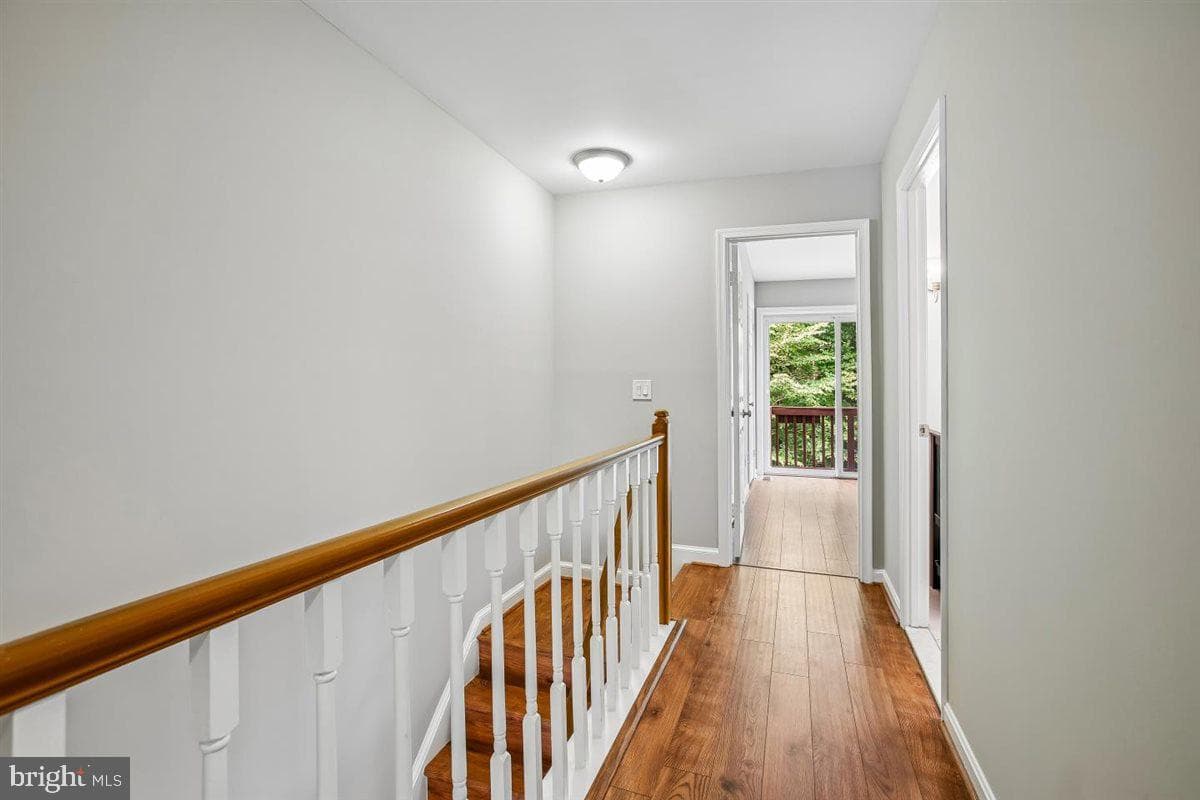 8044 Galla Knoll Circle photo 21