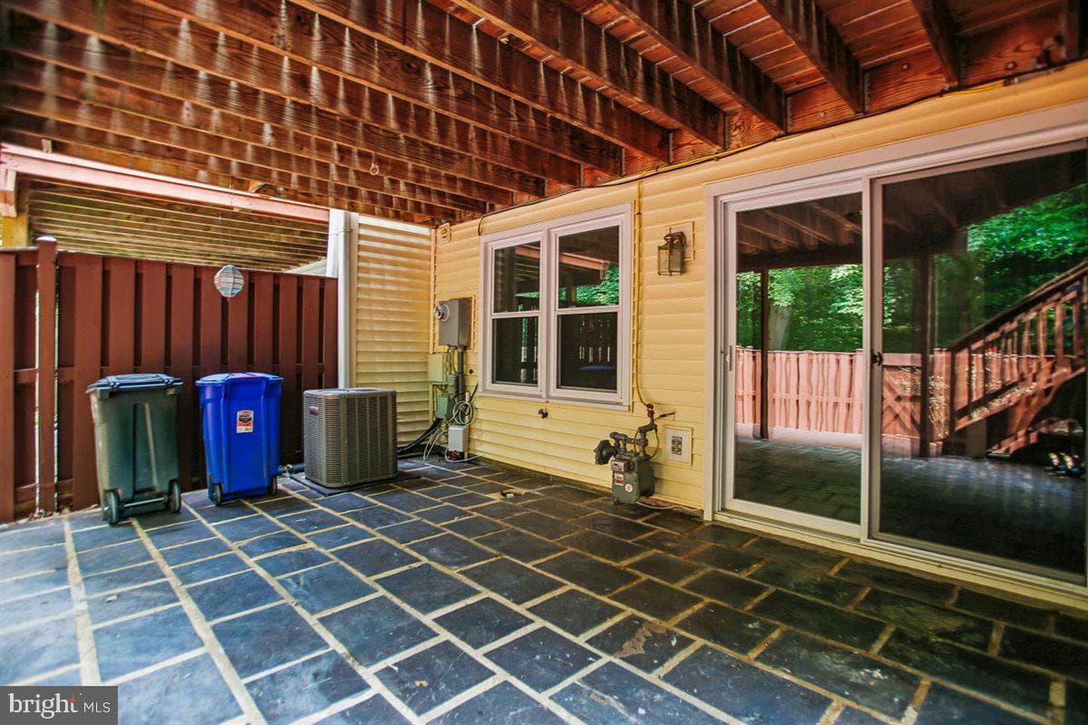 8044 Galla Knoll Circle photo 55