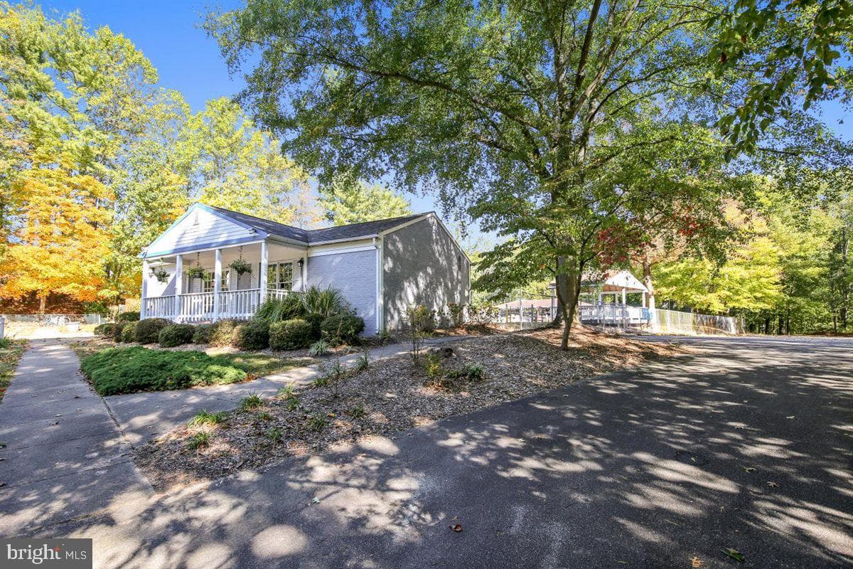 8044 Galla Knoll Circle photo 76