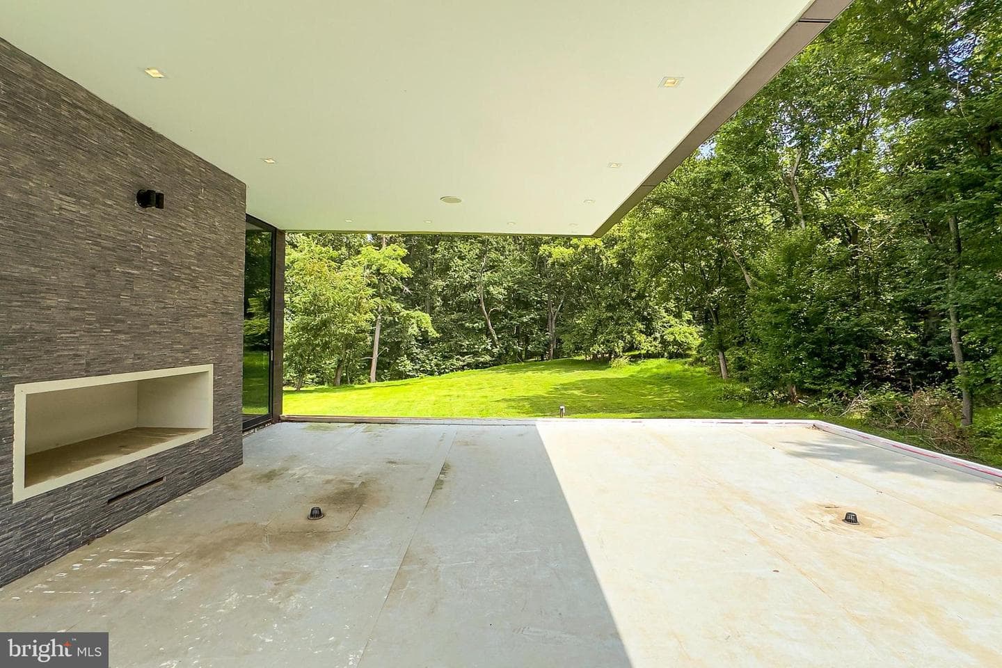 10590 Beach Mill Road photo 33