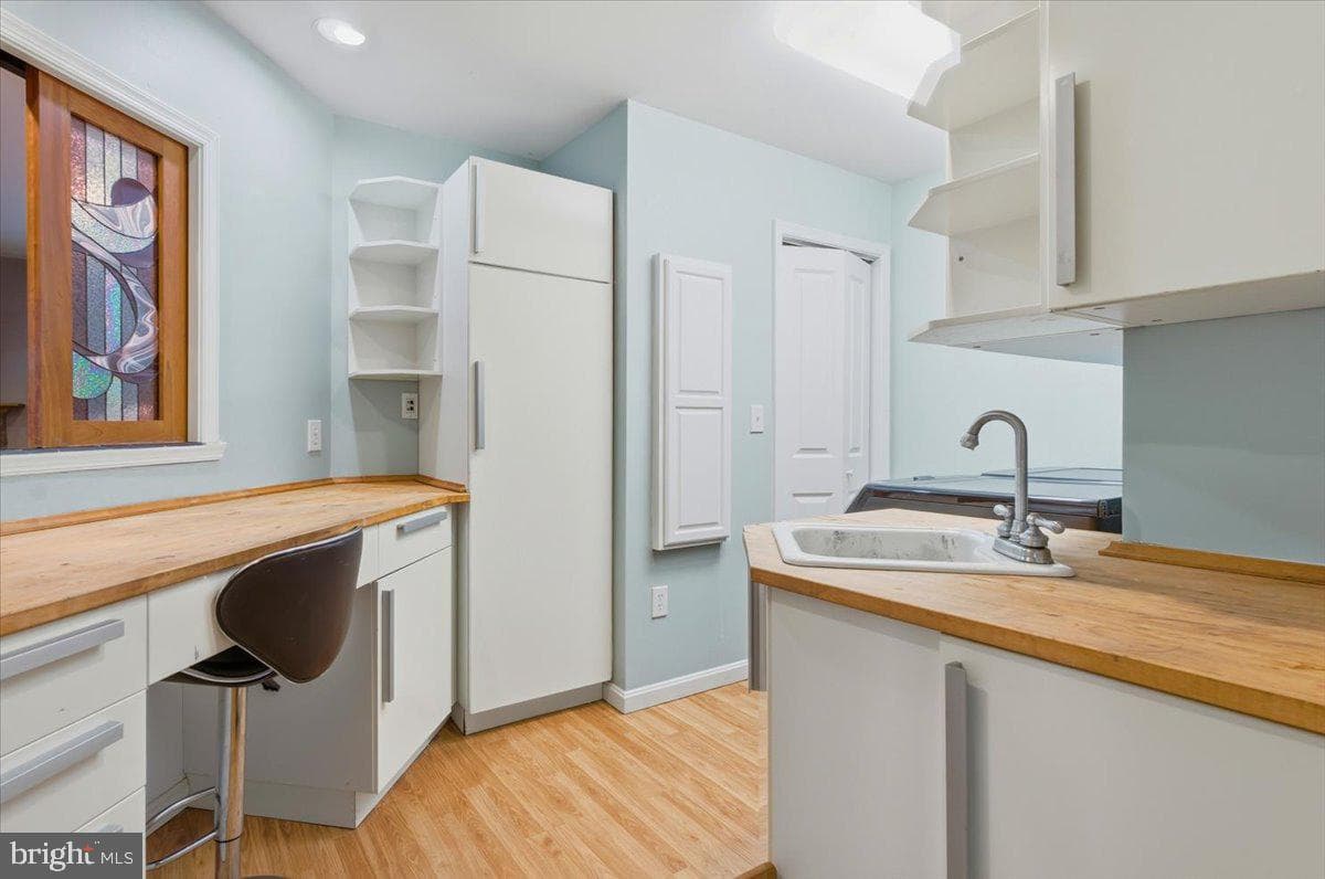 5803 Hall Street photo 31