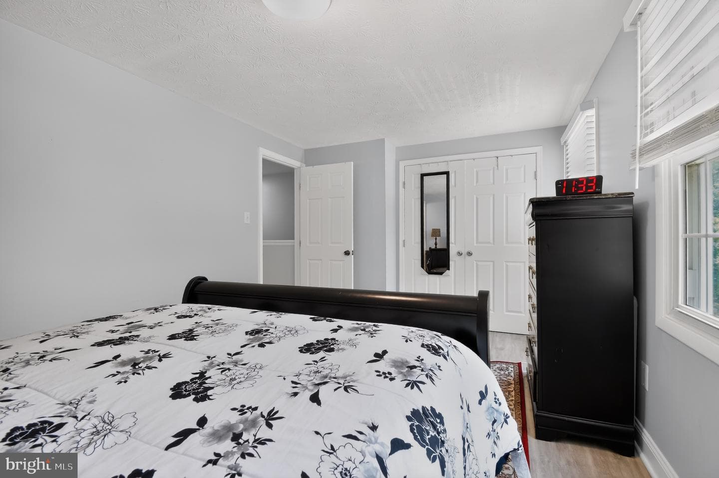 8307 Pondside Terrace photo 26