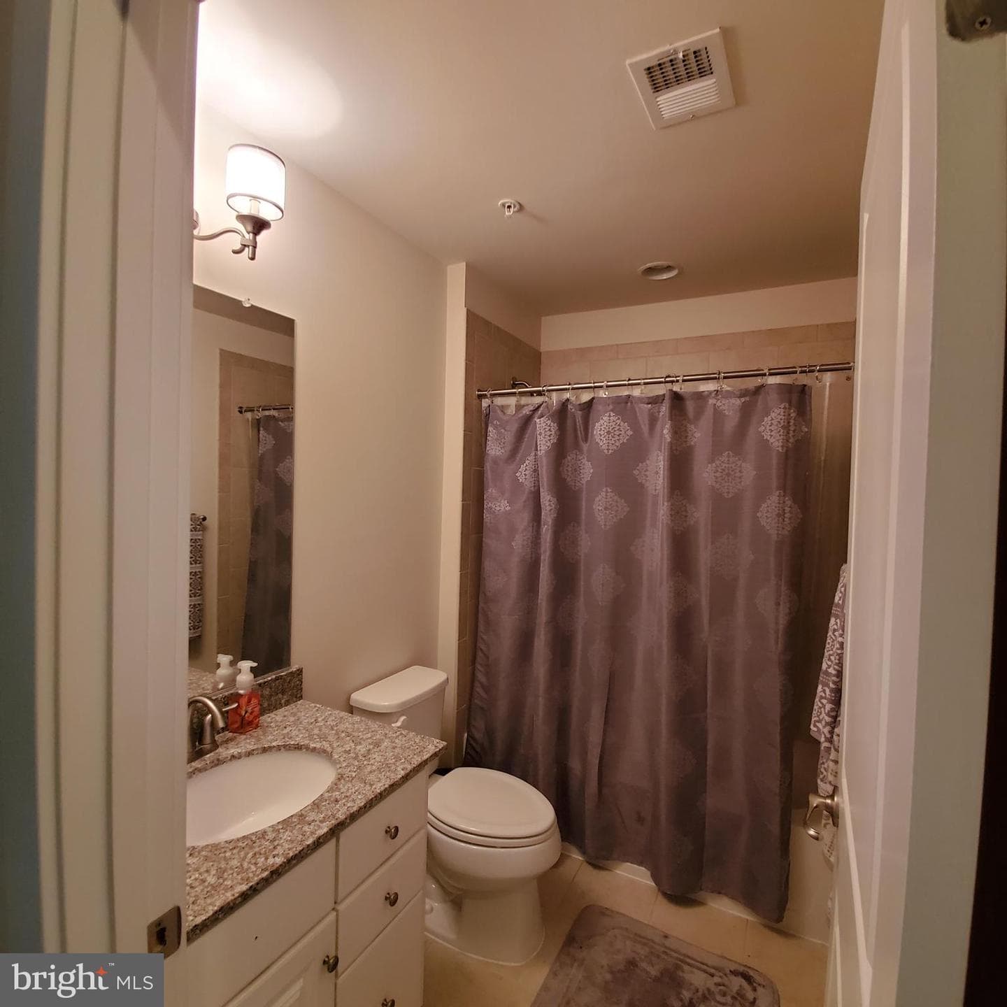 13717 Neil Armstrong Avenue photo 17