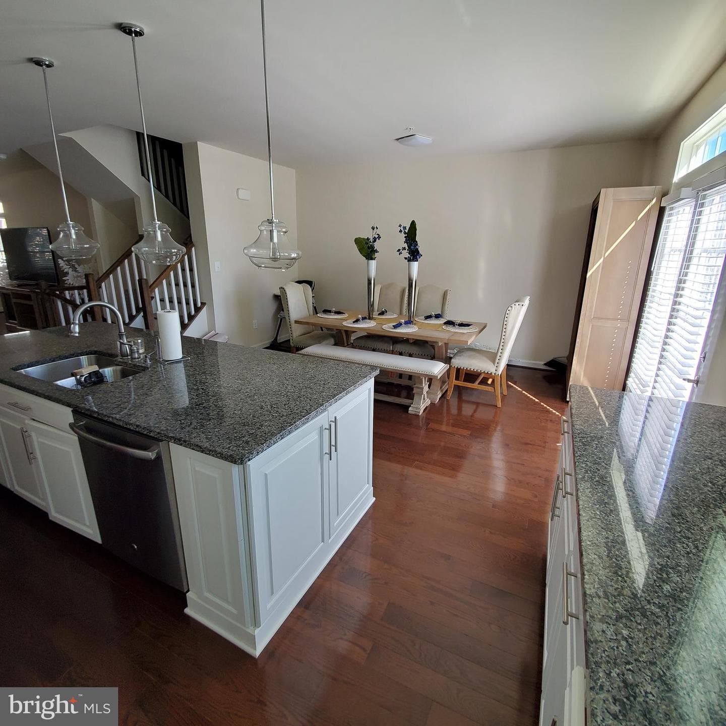 13717 Neil Armstrong Avenue photo 5