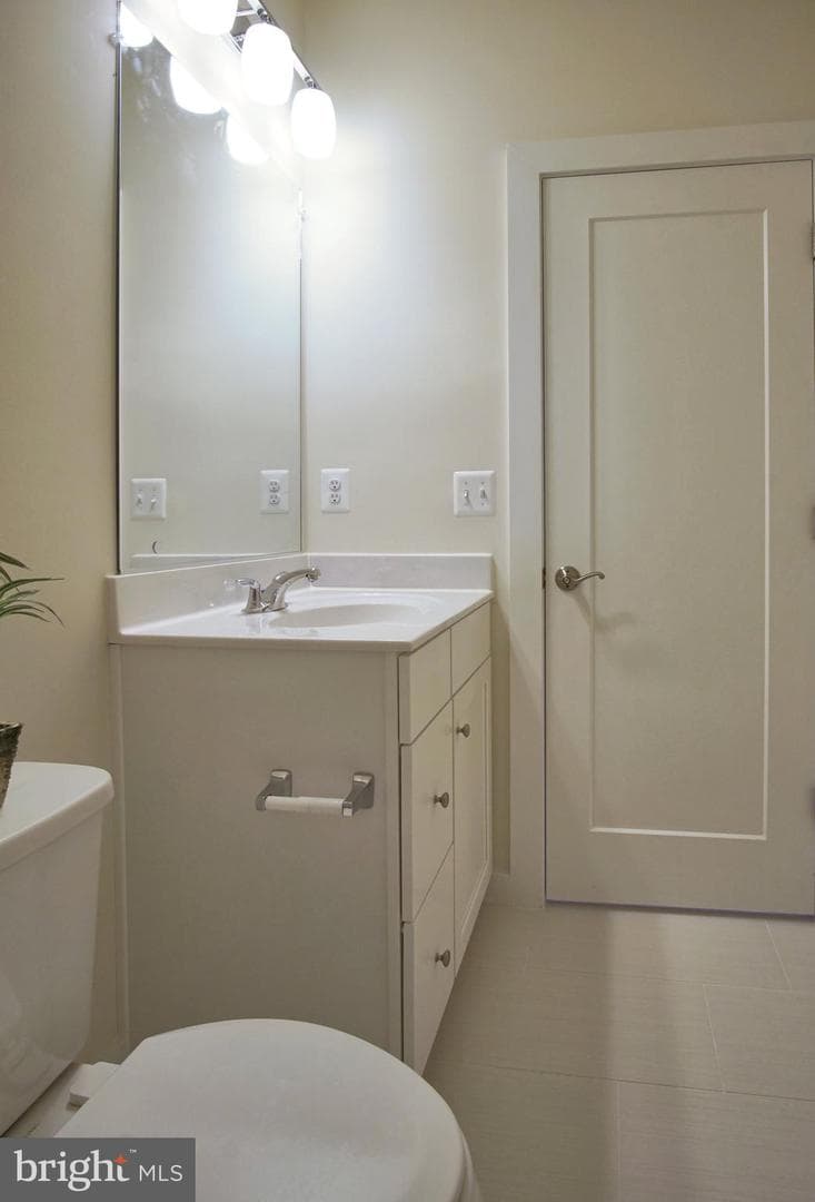 238 Van Buren Street #13 photo 27