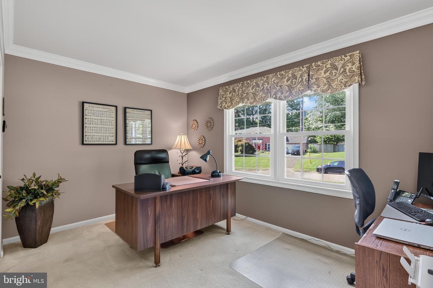 8024 Garlot Drive photo 29