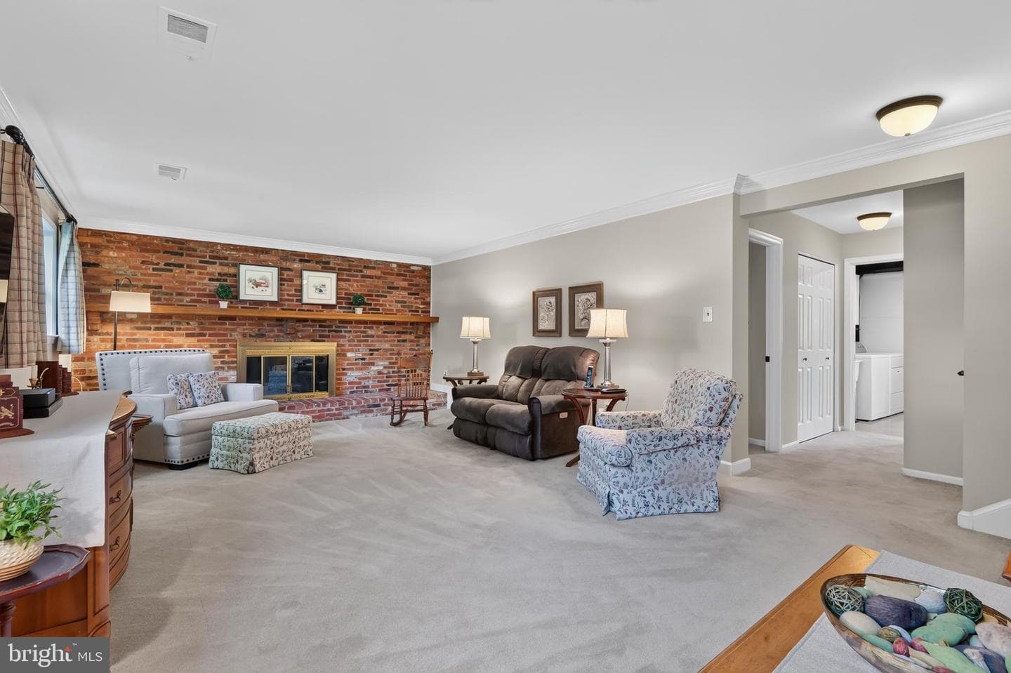 8024 Garlot Drive photo 35
